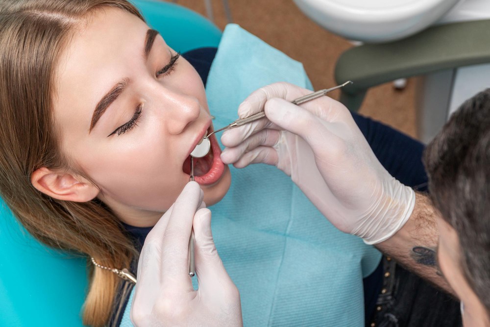 implant tedavisi sonrası uyuşukluk